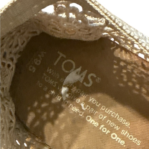 Toms Cream Perforated Flats for Elegant Comfort - Picture 6 of 6